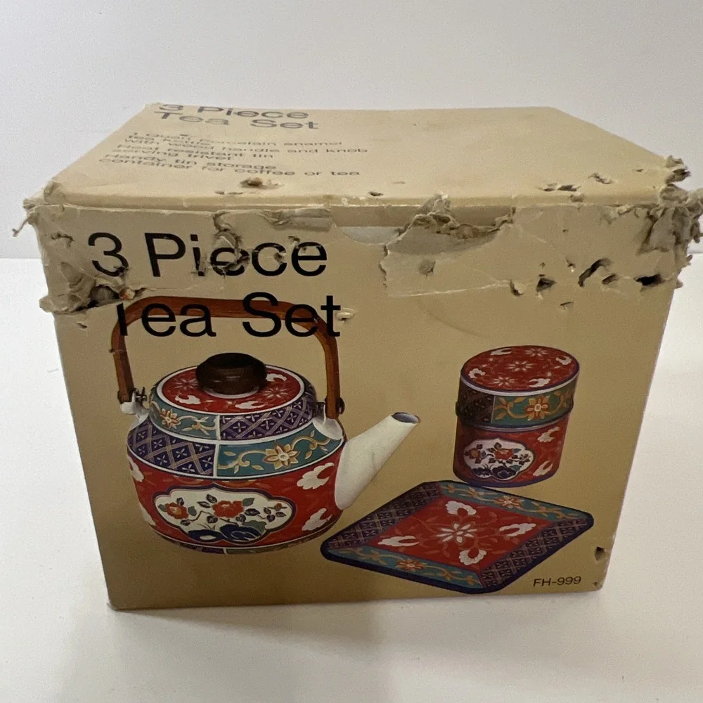 Tea Set ‎  3piece tea set From Japan, Hand Painted, Porcelain Enamel Wood Handle